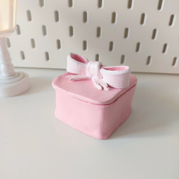 Small customizable pink clay jewelry box with bow detail gift handmade